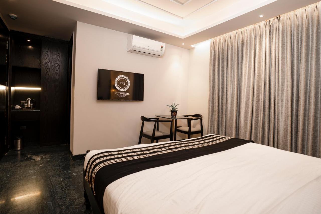 Hotel Foxoso Hotel, Delhi Airport 4*