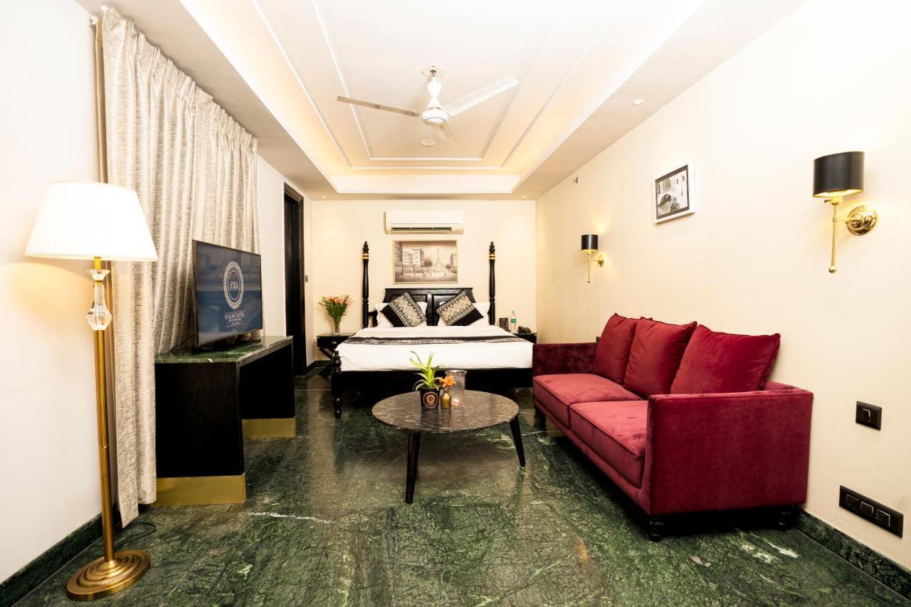 Foxoso Hotel, Delhi Airport Hotel